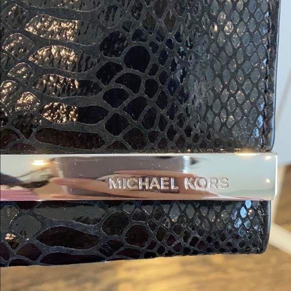 Authentic Michael Kors Shoulder Bag - Picture 3 of 6